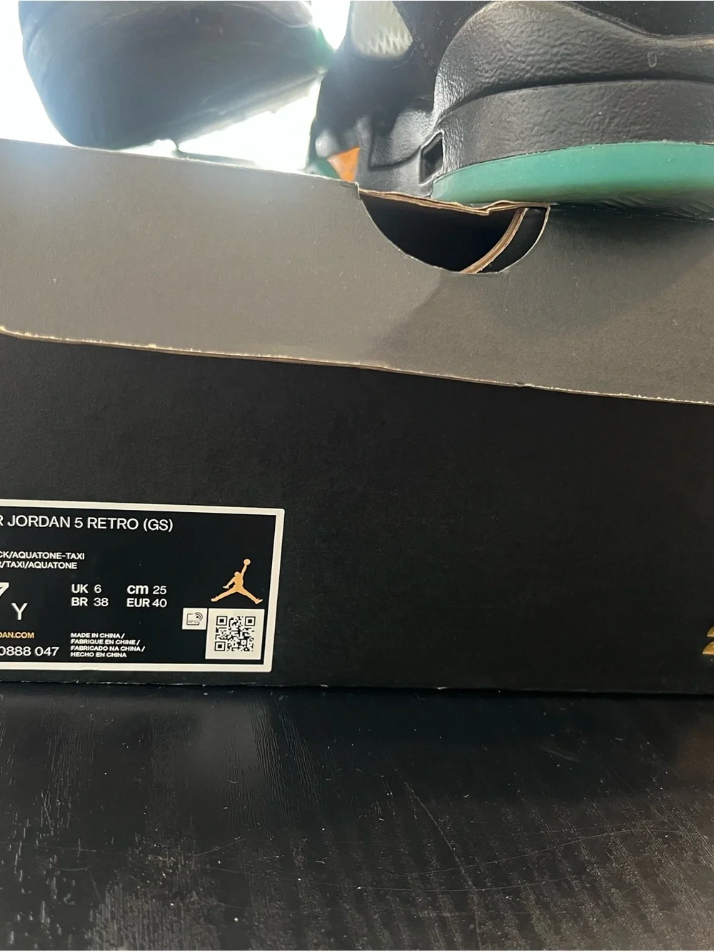 Jordan Kids Black Sneakers with Teal Jumpman Accents